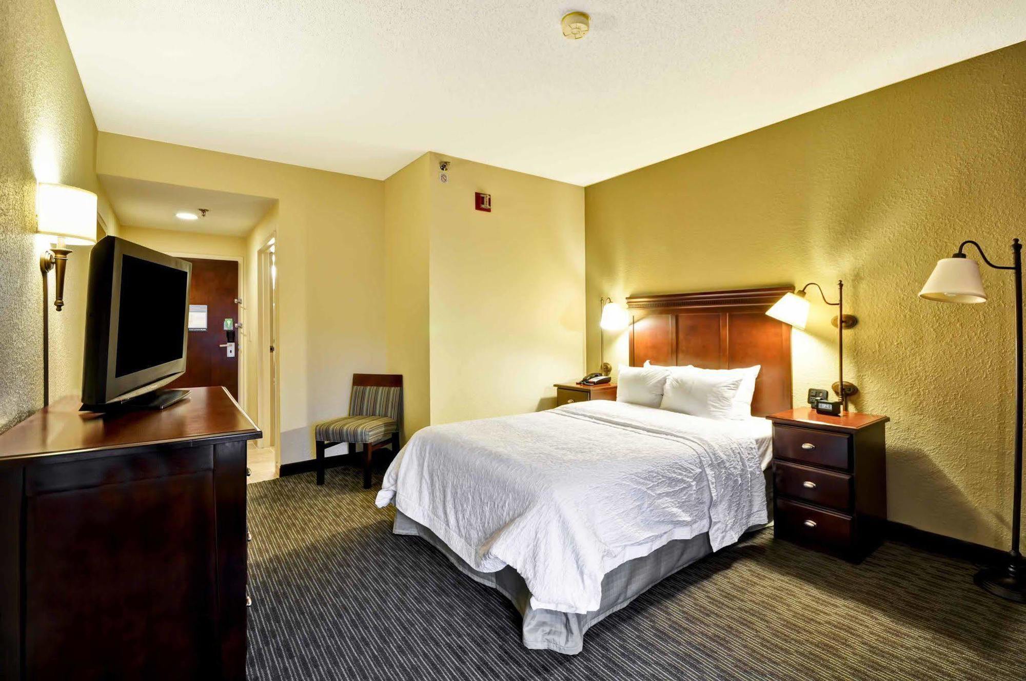 Hampton Inn Charlotte-Gastonia Luaran gambar